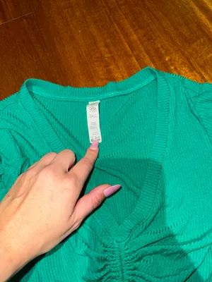 Alo Ribbed Cinch Top Xs thumbnail 4