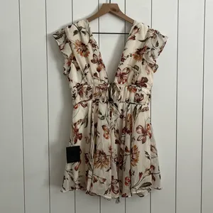 Lulus Flirty Ways Cream Floral Print Flutter Sleeve Romper thumbnail 8