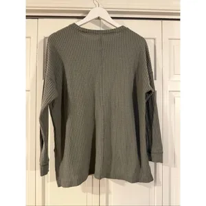 American Eagle green waffleknit oversized seam front top xs thumbnail 5
