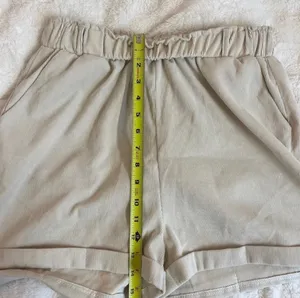 SheIn Light Beige Cream Wide Leg Corduroy Baggy High Waisted Shorts Size Large thumbnail 9