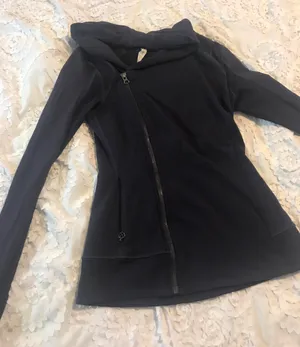 Lululemon jacket thumbnail 1