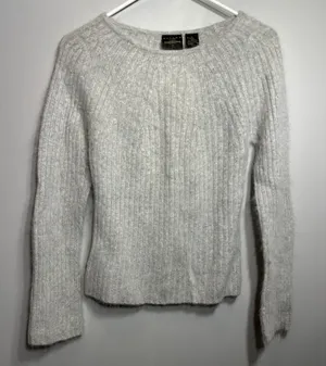 Vintage Tailor B Moss Wool Rabbit Lamb Angora Gray Sweater Scoop Neck SizeSmall thumbnail 1