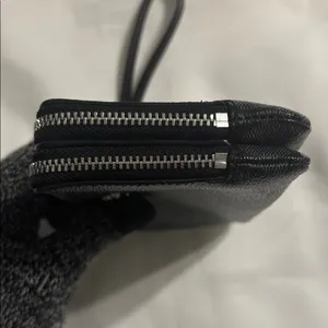 Coach Double Corner Zip Signature Wristlet Black EUC thumbnail 9