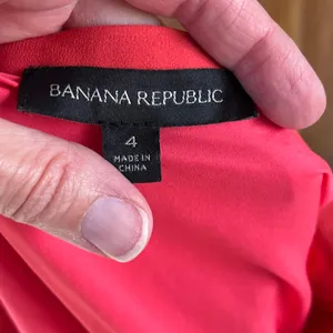 Banana Republic Women's Red Tiered Mini Skirt Size 4 thumbnail 6