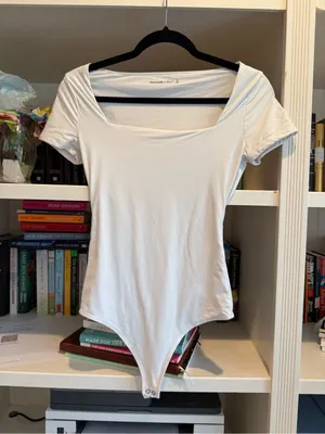 Abercrombie & Fitch White Square Neck Short Sleeve Bodysuit thumbnail 7