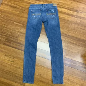 Abercrombie & Fitch Distressed Denim‎ Jeans Womens 2 Embellished Pockets Skinny thumbnail 4