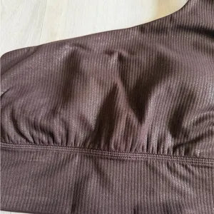Lululemon Align Asymmetrical Espresso Compressive Ribbed Bra Shine size 8 thumbnail 4