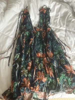 Dress thumbnail 2