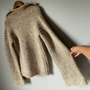 Casa Chia Vtg. 100% Wool Cardigan Sweater Bell Sleeves Cottagecore Beige Size L thumbnail 7