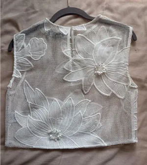 Cropped floral see thumbnail 3