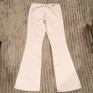 Dear‎ John Rosie Mid Rise Flared Jeans 27 White Distressed Flare Stretch NWT thumbnail 3