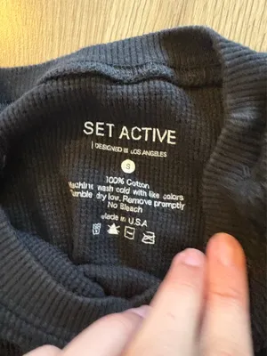 Set Active top thumbnail 3