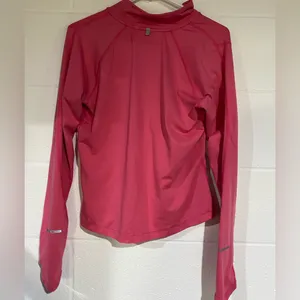 Nike pink quarter zip Longsleeve medium thumbnail 2