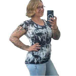 Vera Wang Abstract Tie-Dye Tee - Medium thumbnail 2