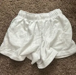 Nike Sweatshorts thumbnail 1
