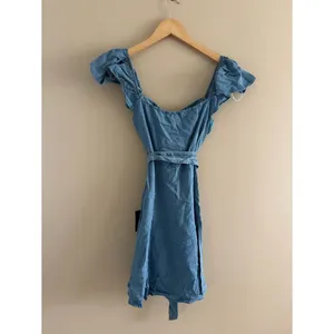 Lulus Sweetest Stance Blue Chambray Button-Front Mini Dress Size XS NWT Country thumbnail 4
