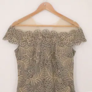 Tadashi Shoji Lace Illusion Cocktail Dress Size‎ 6 Taupe Gold Wedding Guest Lux thumbnail 2