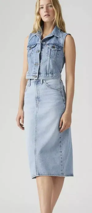 New Levi's 25 Premium High Rise Slit Denim Skirt Riveting Clean Hem Light Wash thumbnail 1