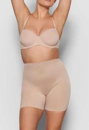 SKIMS Low Back Sheer Sculpting Shorts XS thumbnail 1
