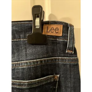 Lee Relaxed Fit Straight Leg Mid Rise Denim Pants Women's Size 16 Medium Blue thumbnail 5