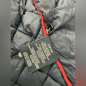 Tommy Hilfiger puffer jacket 💙 thumbnail 11