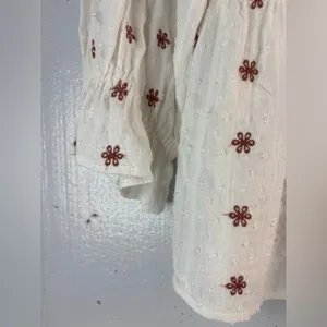 Universal Thread S Embroidered Swiss Dot Cotton Cream Top w Brown Floral thumbnail 6