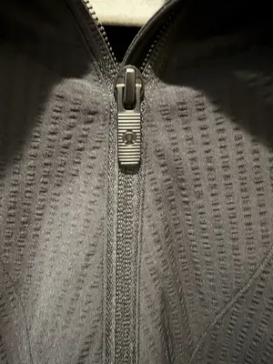 Lululemon Top Black thumbnail 3