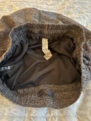 Hotty Hot Lululemon Shorts 2.5" thumbnail 3