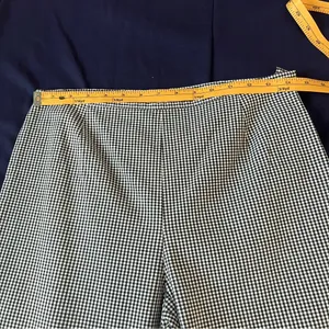 Petite Sophisticate Gingham‎ Stretch Cotton High Rise Embroidered Crop Pant 10 thumbnail 10
