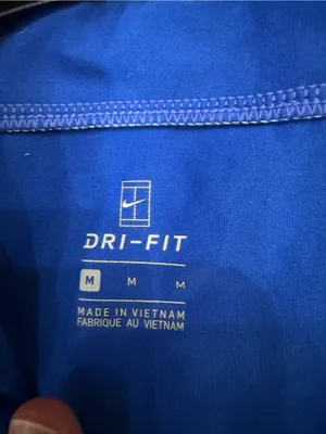Nike Dri-FIT Women’s Quarter Zip Pullover M Royal Blue Lightweight thumbnail 4
