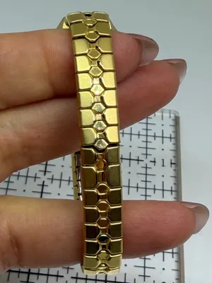 Vintage Carriage by Timex Gold Tone Oval Quartz Watch Stretch Band size 4” thumbnail 2