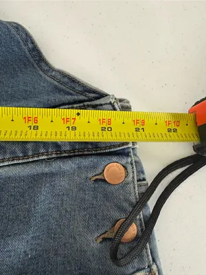 Universal Thread Denim Overalls Medium Blue Wash 18 Plus Size 34 Raw Hem Bibs thumbnail 9