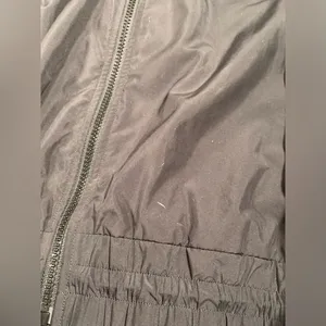 White fox boutique active Black windbreaker jacket original collection medium thumbnail 6