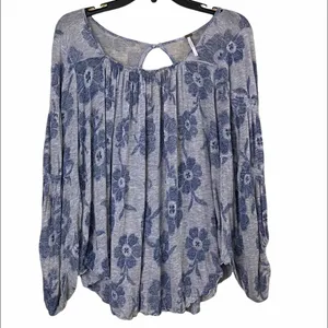 Free People Blue Grey Floral Boho Peasant Top thumbnail 2