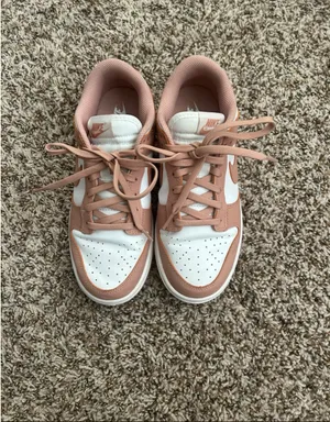Nike Dunk Low "Rose Whisper" thumbnail 2