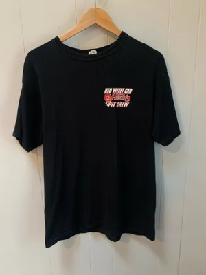Red Velvet Car Heart Pit Crew Anvil Black Concert Tour Merch Tee Large thumbnail 1