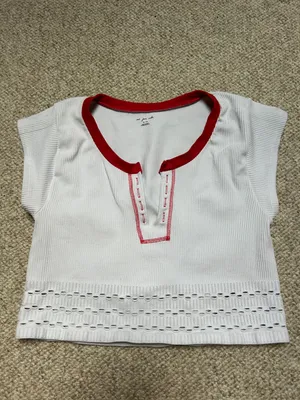 Urban Outfitters Top thumbnail 1