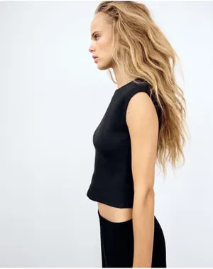 Zara Effect Interlock Top thumbnail 2