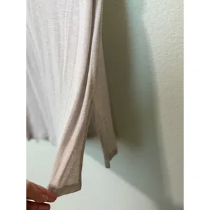 Old Navy Taupe V-Neck Tank Tunic Lightweight Size Medium thumbnail 4