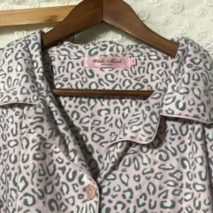 White Mark · 2pc Pajama Set Size 3X · Girlsoft Pink Gray Cheetah Print Plush thumbnail 7