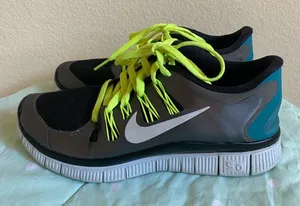 Nike Women’s Free 5.0 Running Sneakers 580591-004 size 6 thumbnail 1
