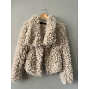 Zara Fuzzy Jacket thumbnail 6