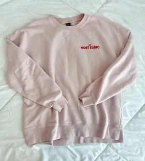 Wild Fable Cute oversized graphic crewneck sweater thumbnail 1