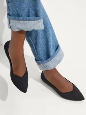 Authentic Rothy's The Point Flats Pointed Toe Flat Shoes black, Sz 6.5US(fits 6) thumbnail 1