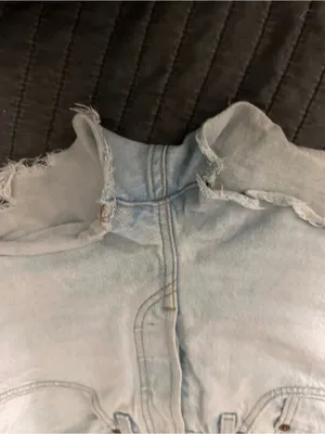 Levi's Light Blue High-Rise Cutoff Jean Shorts thumbnail 2