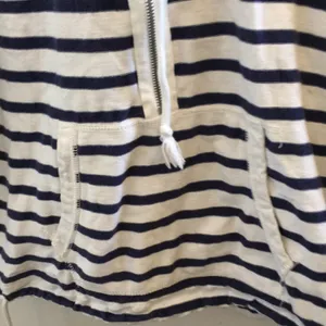 FINAL MARKDOWN LADIES aeo hoodie medium thumbnail 2