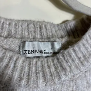 Zenana Womens Medium‎ Short Sleeve Sweater Cream Knit Crewneck Soft Casual Top thumbnail 2