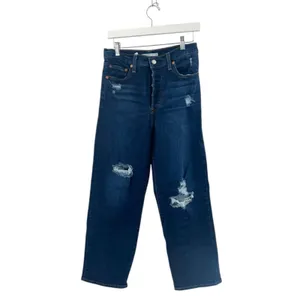 Levi’s Ribcage Straight Button Fly‎ High Rise Jeans Sz 28 deconstructed thumbnail 2