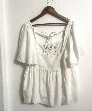 NWT Old Navy Womens Shirt Blouse White Floral Embroidered Babydoll Size 3X thumbnail 2