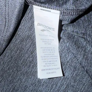 Brooks Dash 1/2 Zip 2.0 Running Top Heather Black XL 221651090-040 NWT Womens thumbnail 4